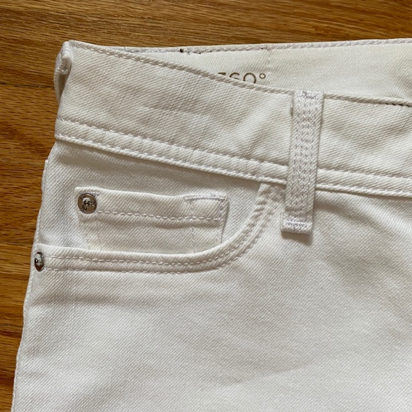 DL1961 Nicky Mid-Rise Skinny Denim - Picture 5 of 10